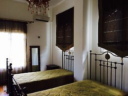 Avra Paradise Aparthotel