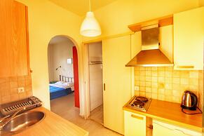 Avra Paradise Aparthotel