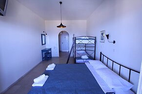 Avra Paradise Aparthotel