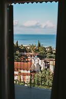 Avra Paradise Aparthotel