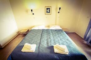 Avra Paradise Aparthotel