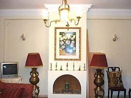 Avra Paradise Aparthotel