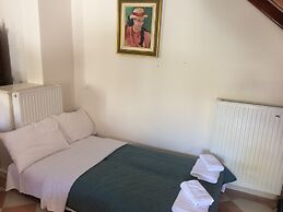 Avra Paradise Aparthotel