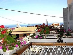 Avra Paradise Aparthotel