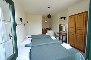 Avra Paradise Aparthotel