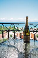 Avra Paradise Aparthotel