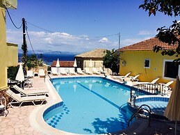 Avra Paradise Aparthotel