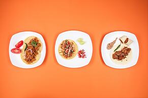 One Puerto Vallarta Aeropuerto