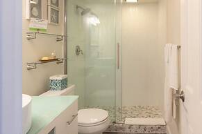 Dolphin Cove - Adults Only