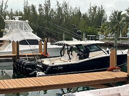 Dolphin Cove - Adults Only