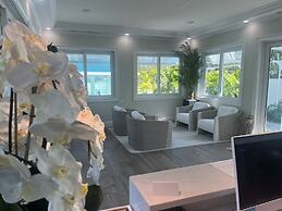 Dolphin Cove - Adults Only