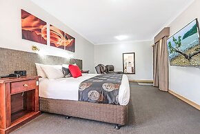 The Georgian Motor Lodge