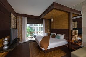 La Divina by Aldea Thai