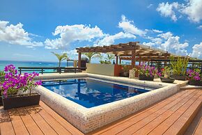 La Divina by Aldea Thai