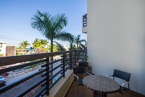 La Divina by Aldea Thai