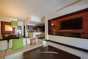 La Divina by Aldea Thai