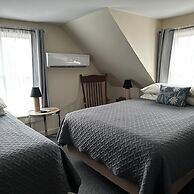 The Whitetail and Suites