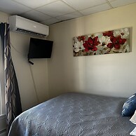 The Whitetail and Suites