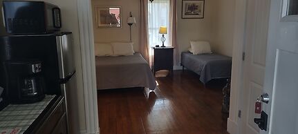 The Whitetail and Suites