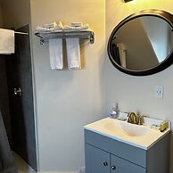The Whitetail and Suites