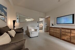 Augustus Hotel & Resort