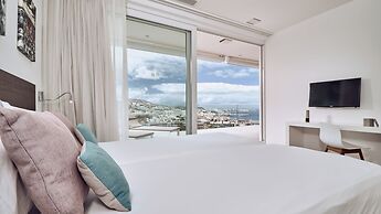Hotel Baobab Suites