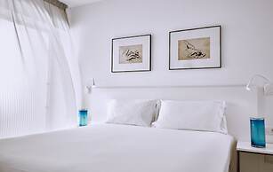 Hotel Baobab Suites