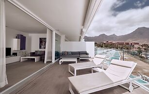 Hotel Baobab Suites