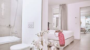 Hotel Baobab Suites