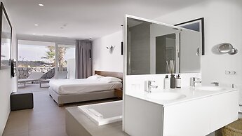 Domes Baobab Suites
