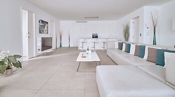 Hotel Baobab Suites