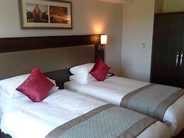 Heston Hyde Hotel