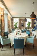 The Editory Artist Baixa Porto Hotel