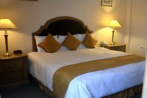 Best Western Centro Cadereyta