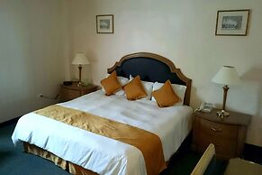 Best Western Centro Cadereyta