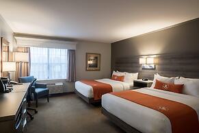 Amsterdam Inn & Suites, an Ascend Collection Hotel