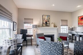 Amsterdam Inn & Suites, an Ascend Collection Hotel