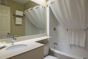 Amsterdam Inn & Suites, an Ascend Collection Hotel