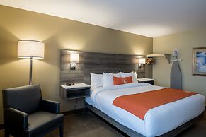 Amsterdam Inn & Suites Moncton