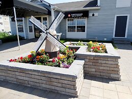 Amsterdam Inn & Suites Moncton