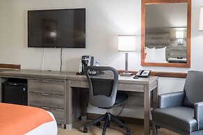 Amsterdam Inn & Suites, an Ascend Collection Hotel