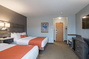 Amsterdam Inn & Suites, an Ascend Collection Hotel