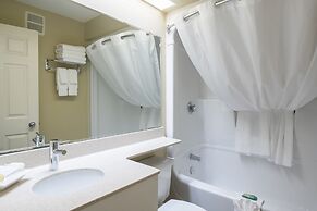 Amsterdam Inn & Suites Moncton