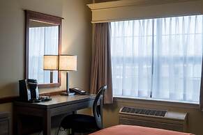 Amsterdam Inn & Suites, an Ascend Collection Hotel