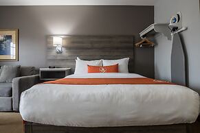 Amsterdam Inn & Suites Moncton