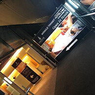 Miracle Transit Hotel