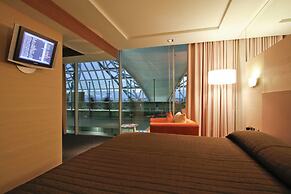 Miracle Transit Hotel