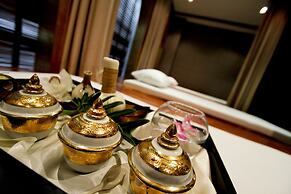 Miracle Transit Hotel