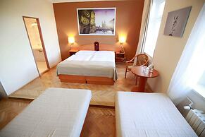 Hotel Merkur - Czech Leading Hotels