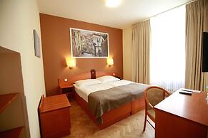 Hotel Merkur - Czech Leading Hotels